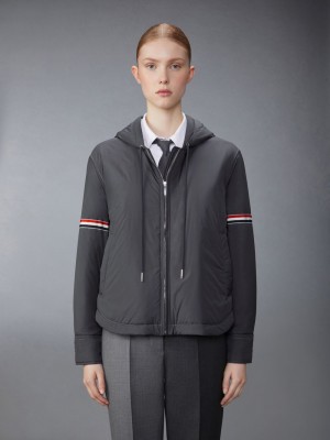 Thom Browne Ultra Light Nylon Tech Down Fill Armband Hood Shirt Hem Jacken Damen Grau | TTJ97P13993