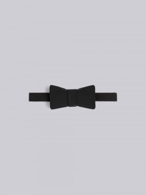 Thom Browne Wool Pique Suiting Bow Krawatten Mädchen Schwarz | BUK07H74097