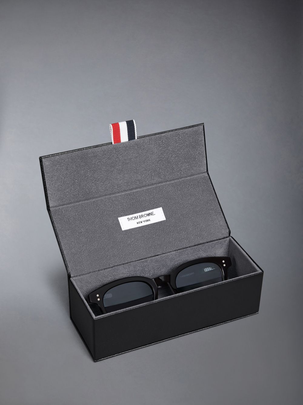 Thom Browne Acetate Rectangular Sonnenbrille Damen Schwarz | RCN43P10981