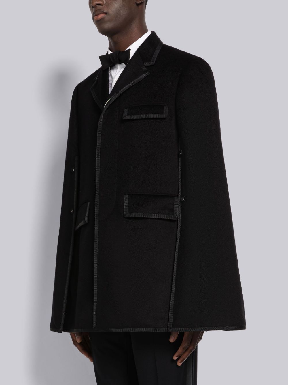 Thom Browne Chesterfield grosgrain-trim cape Mäntel Herren Schwarz | TYR95P75500