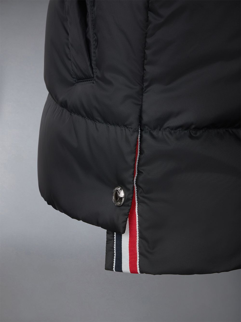 Thom Browne Downfilled 4-bar Ski Weste Herren Schwarz | SXO51F87893