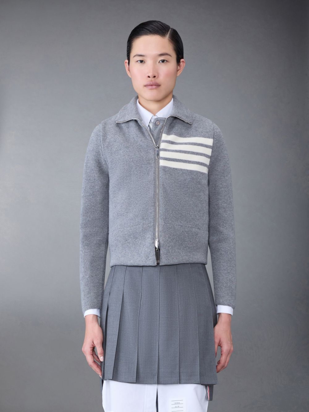 Thom Browne FINE MERINO AND JERSEY PADDED REVERSIBLE 4-BAR FUNNEL NECK Jacken Damen Grau | TNR22D48880