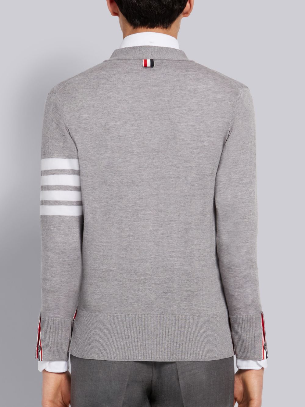 Thom Browne Light Fine Merino Wool V-Neck 4-Bar Strickjacke Herren Grau | HFI05D76991