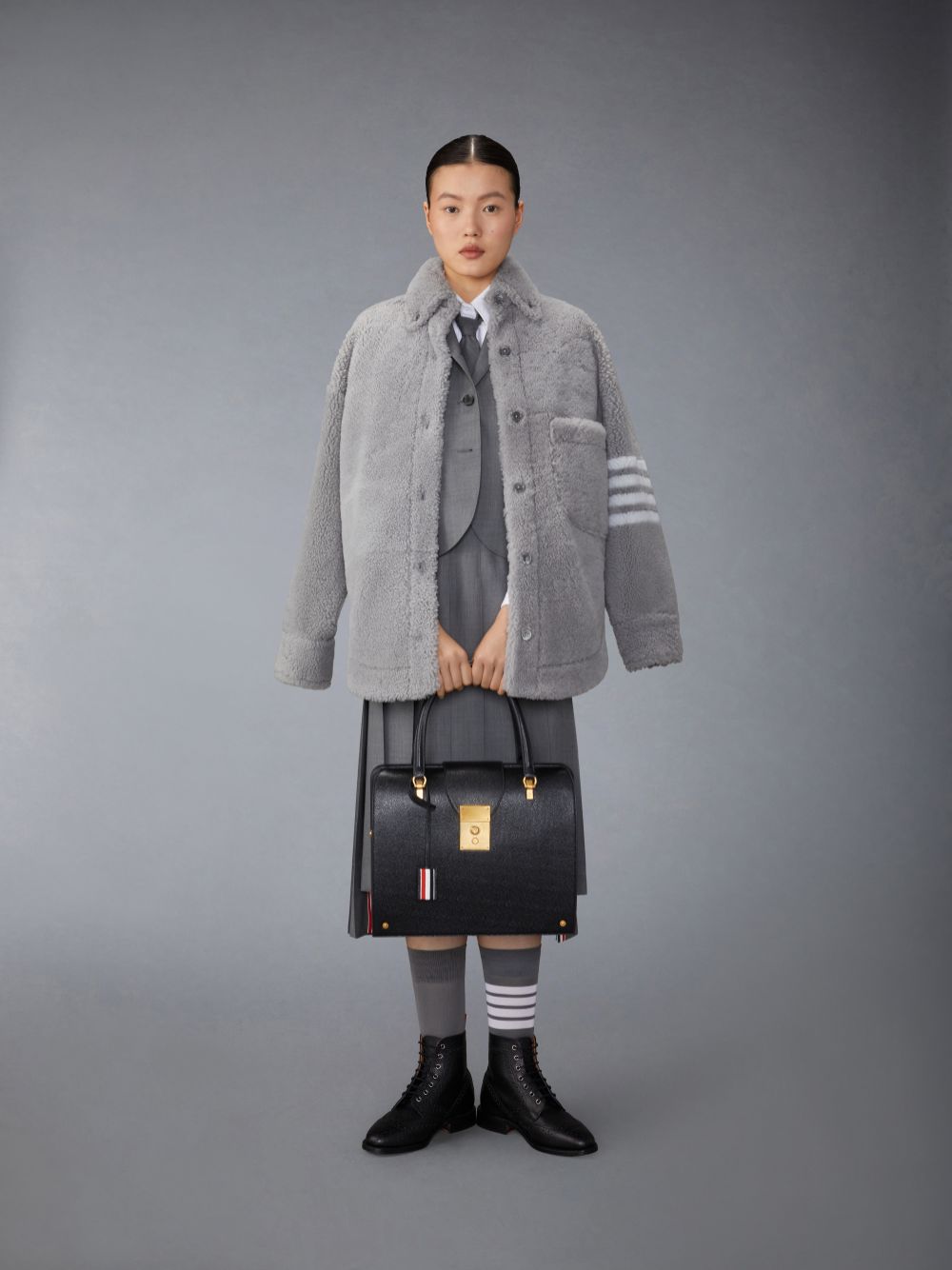 Thom Browne Medium Dyed Shearling 4-Bar Supersized Shirt Jacken Damen Grau | UGV50Z98595