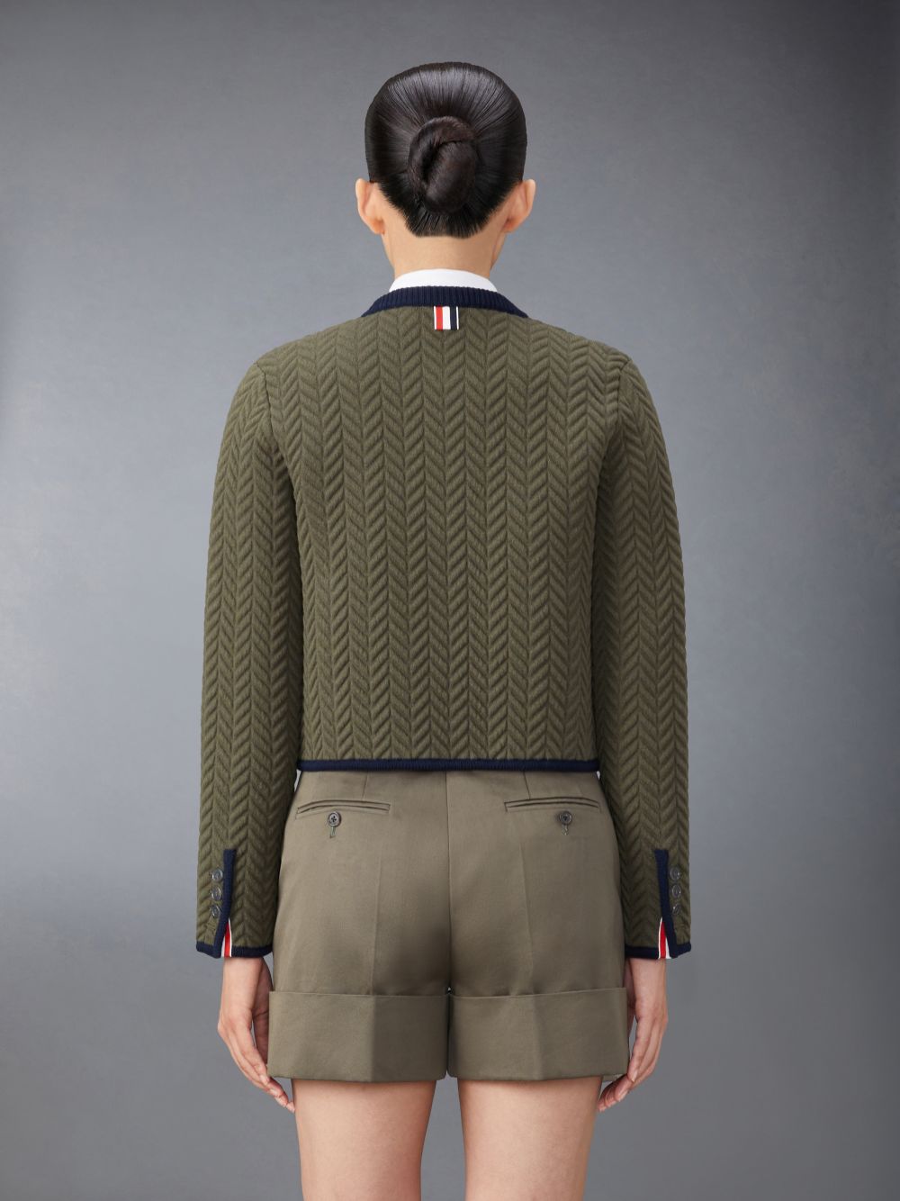 Thom Browne Merino Wool Herringbone Quilted Cropped Cardigan Jacken Damen Grün | DCR68W67925