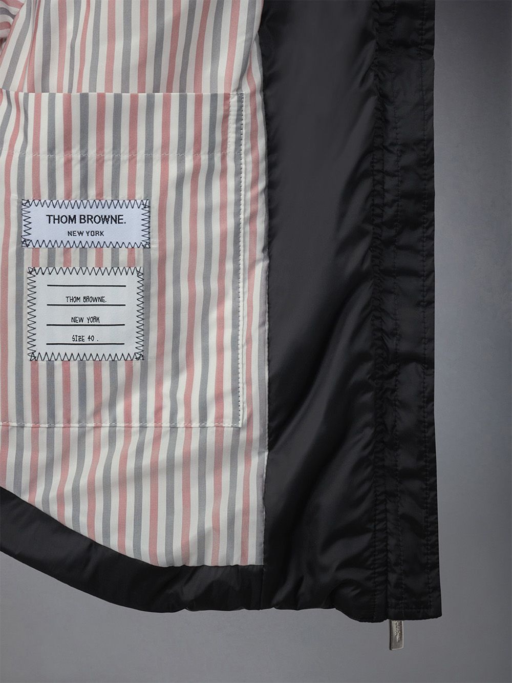 Thom Browne Patch Pocket 4-bar Hooded Downfill Jacken Damen Schwarz | KYQ66U04504
