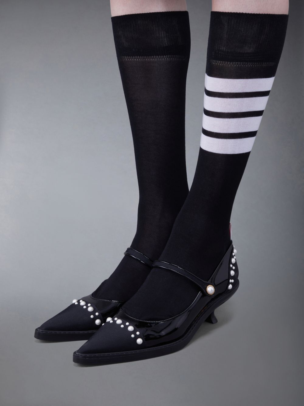 Thom Browne Pearled Patent John Brogue Schuhe Damen Schwarz | DKJ59C42693