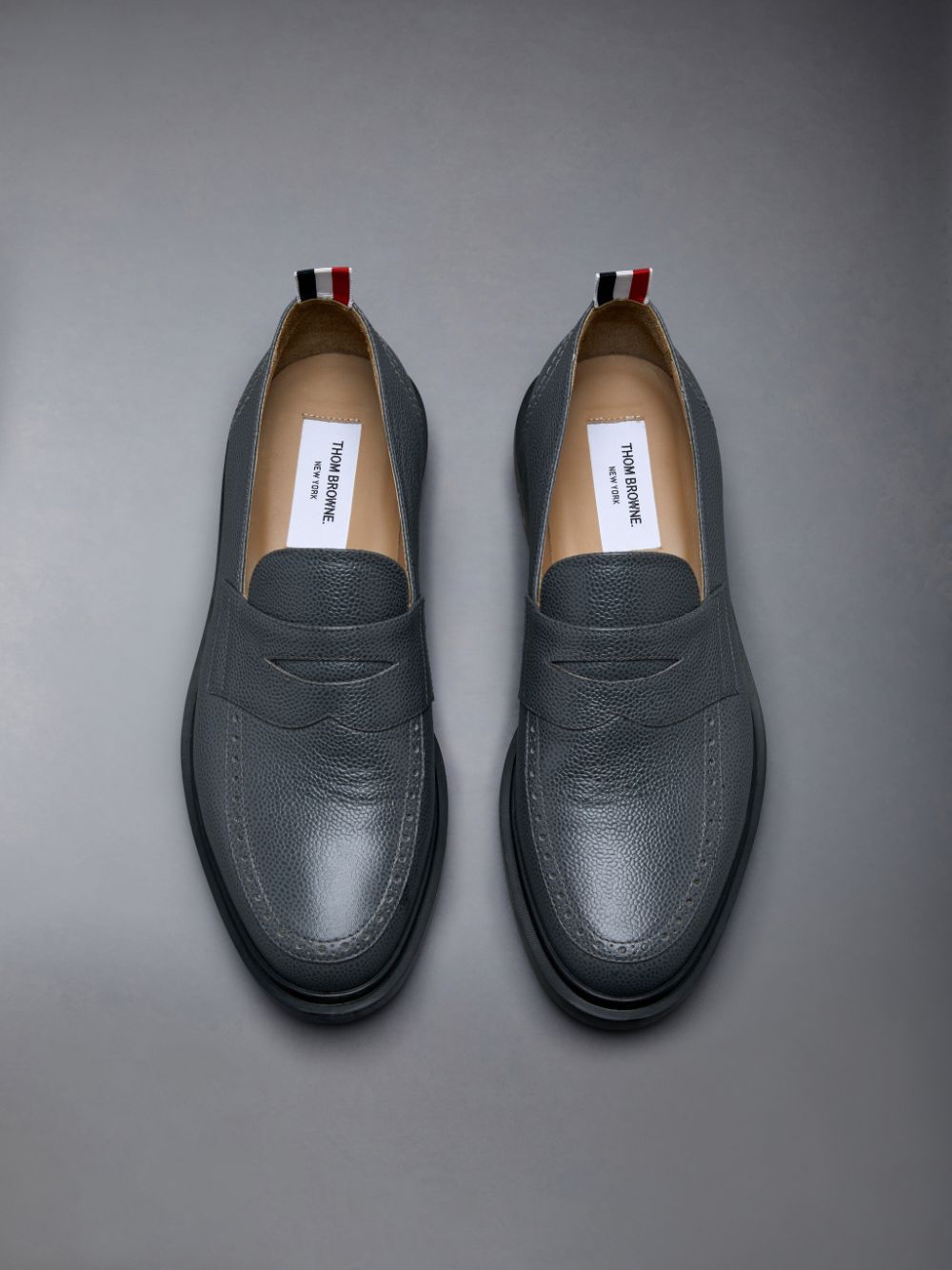 Thom Browne Pebble Grain Leather Rubber Sole Penny Halbschuhe Herren Grau | CBR89M42335