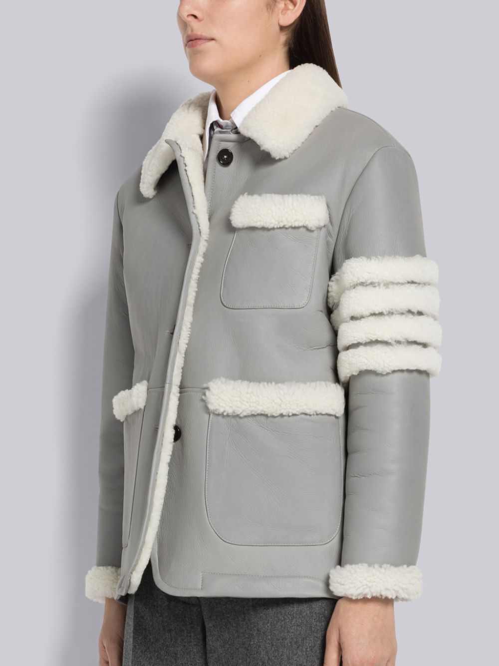 Thom Browne Reversed Shearling 4-Bar Round Collar Jacken Damen Grau | JWV07X40294