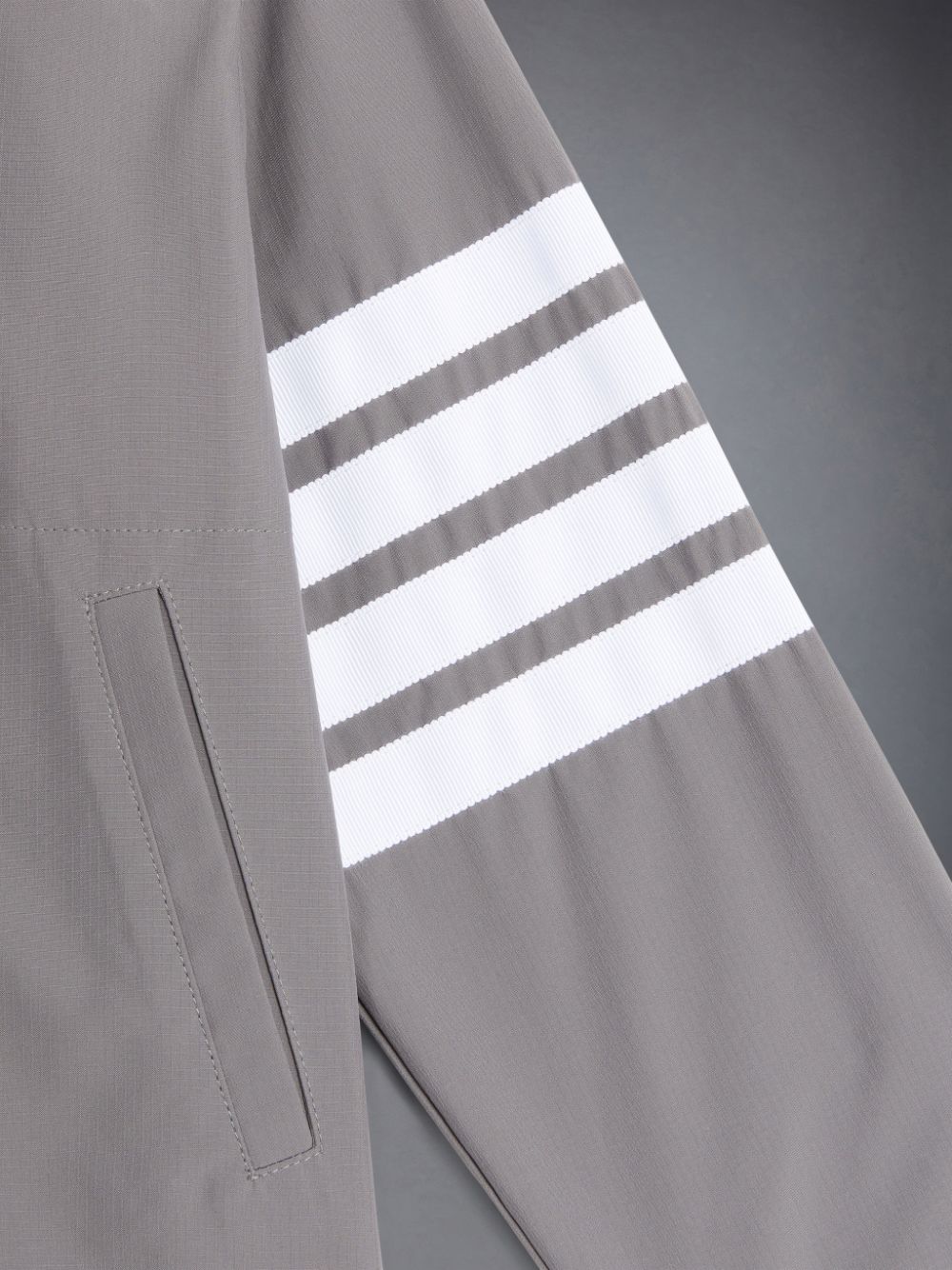Thom Browne Ripstop 4-Bar Rain Jacken Jungen Grau | ZWH38S49017