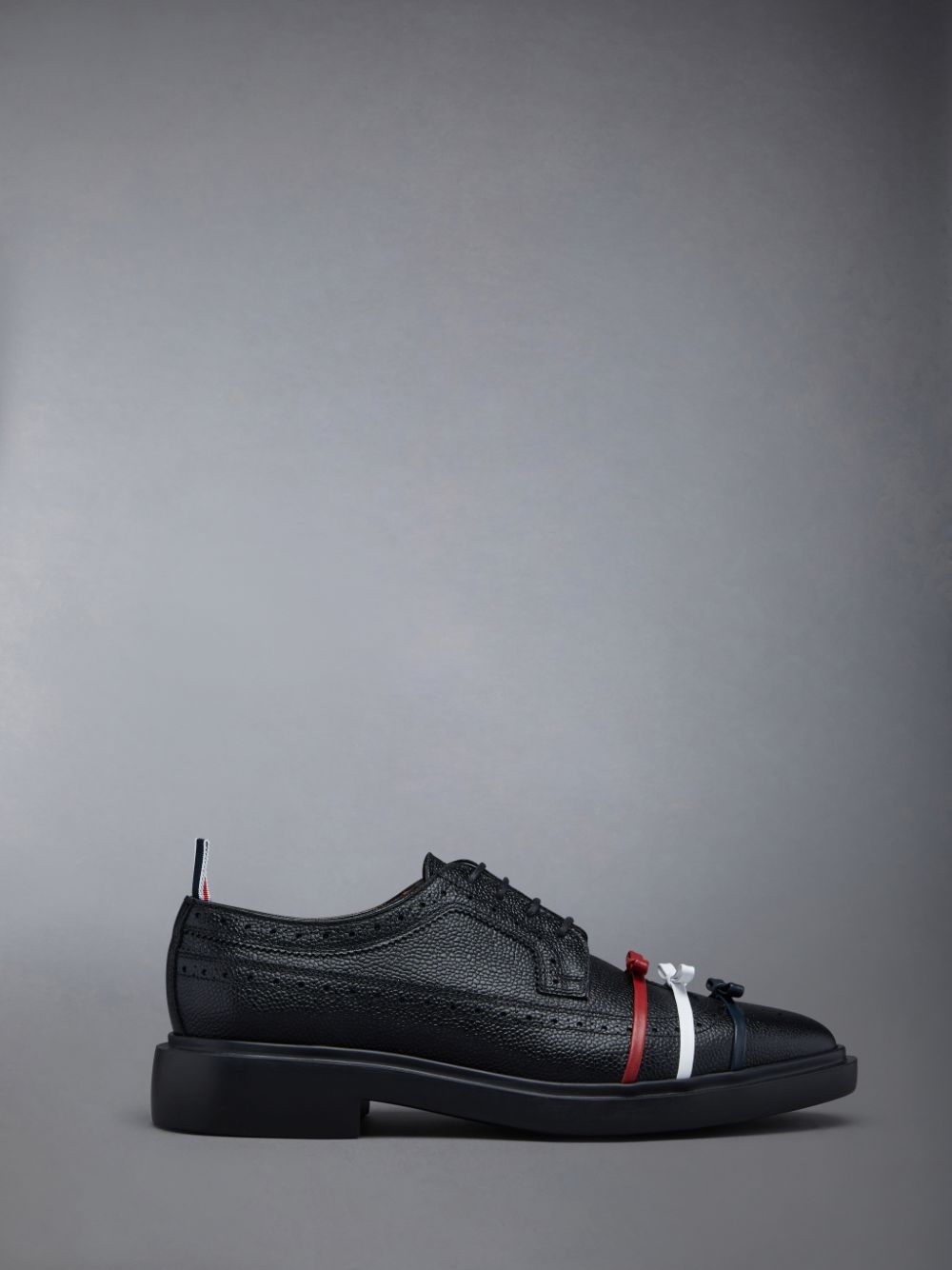 Thom Browne Rubber Sole 3-Bow Longwing Brogue Schuhe Damen Schwarz | MEG60A39808