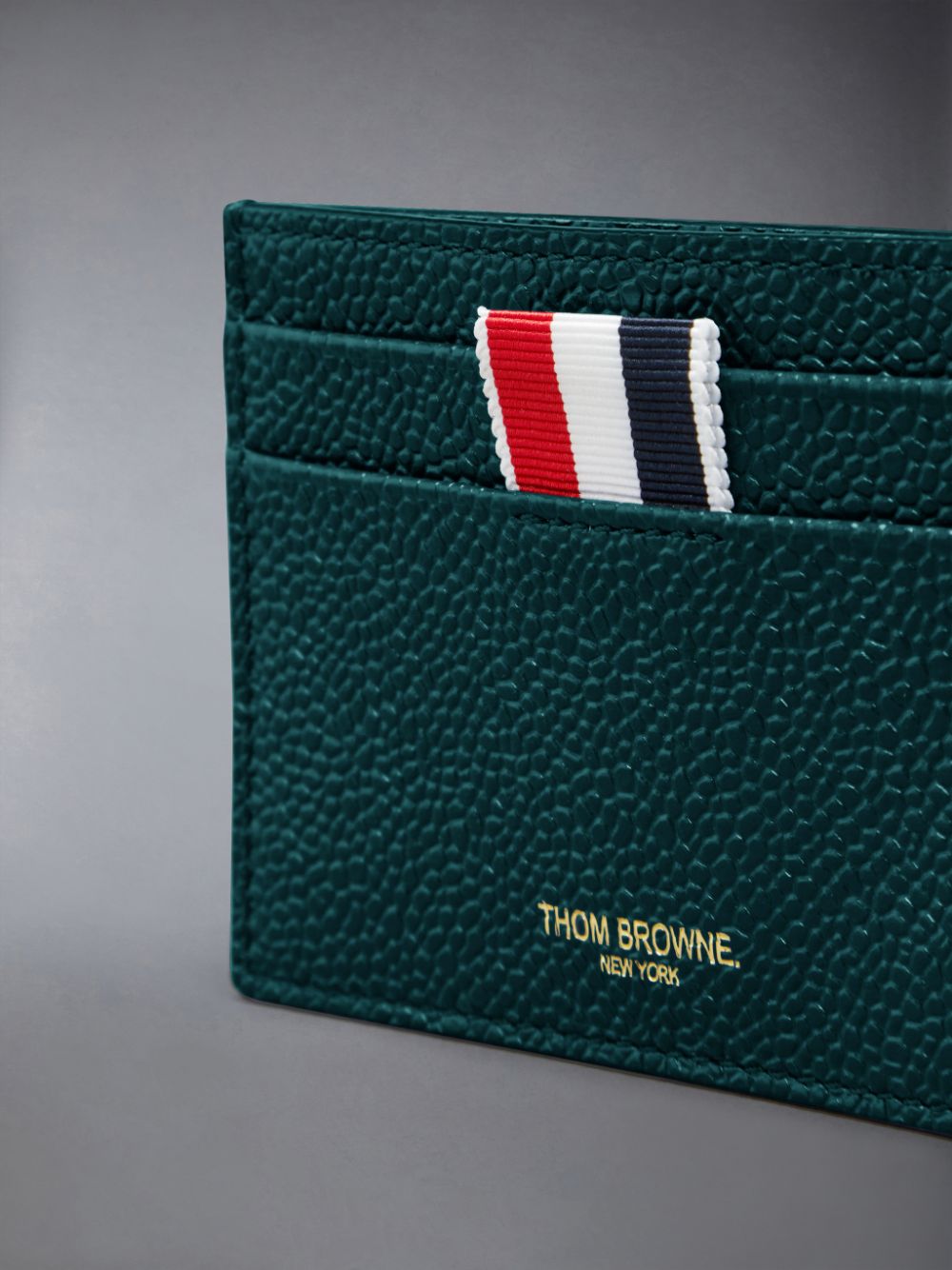 Thom Browne Single W/ Note Compartment in Pebble Grain Leather Kartenhülle Damen Grün | ABU27U84215