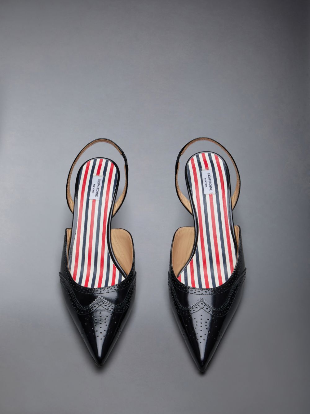Thom Browne Smooth Calf Wingtip Curved Heel Slingback Mules Damen Schwarz | BNP54N27897