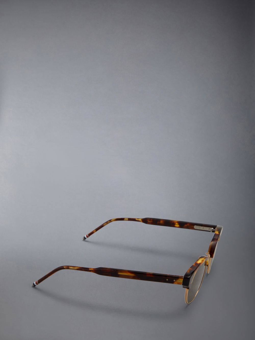 Thom Browne Tortoise Acetate And Titanium Oval Sonnenbrille Herren Braun | GLU08M19263