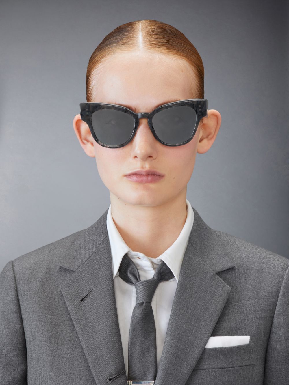 Thom Browne Tortoise Acetate Cateye Sonnenbrille Damen Grau | CGG57S38997