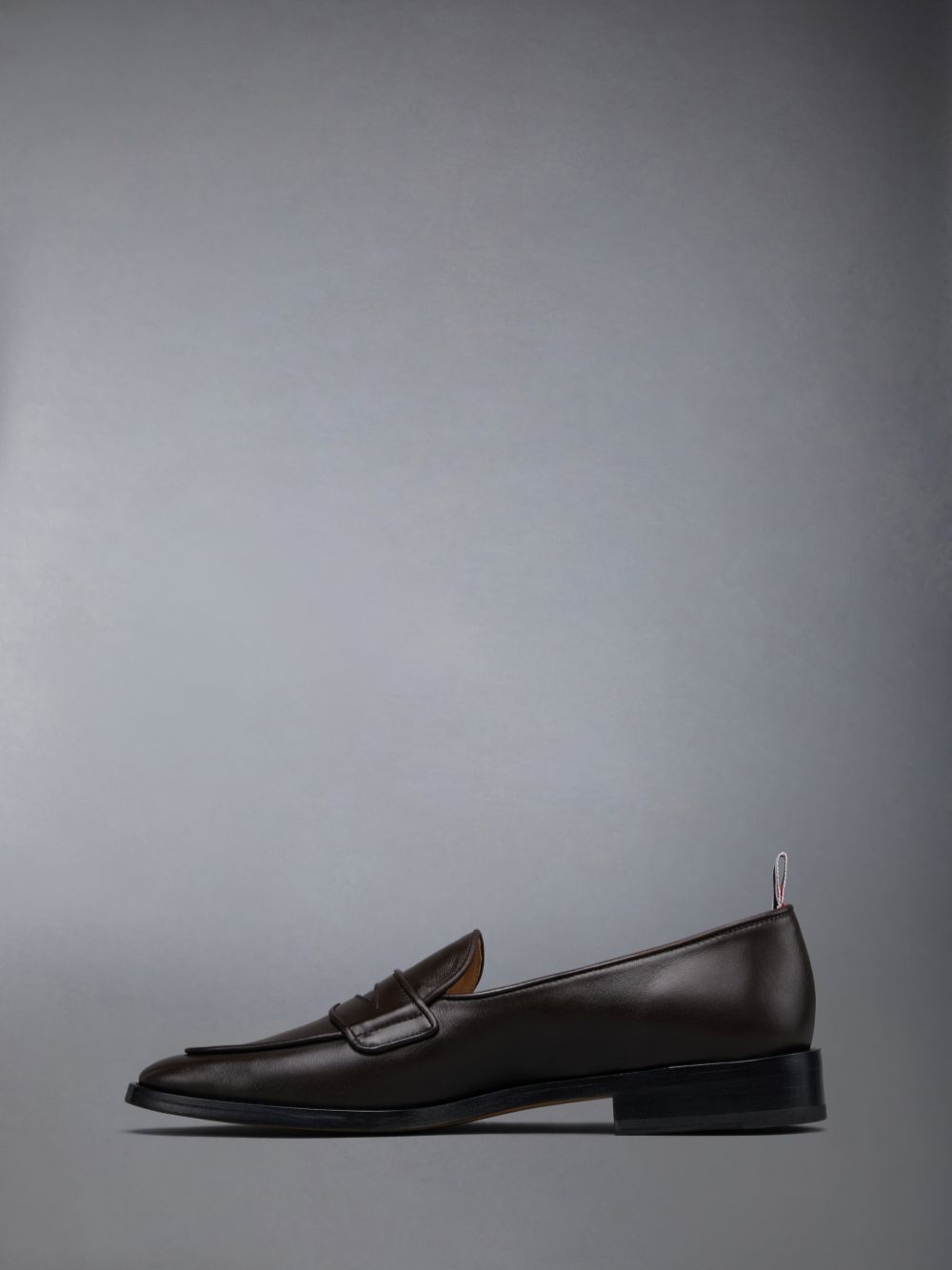 Thom Browne VITELLO CALF LEATHER VARSITY PENNY Halbschuhe Herren Braun | GLB55X15437