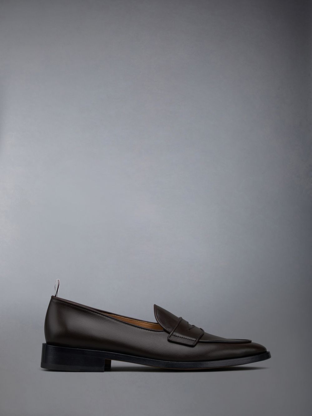 Thom Browne VITELLO CALF LEATHER VARSITY PENNY Halbschuhe Herren Braun | GLB55X15437