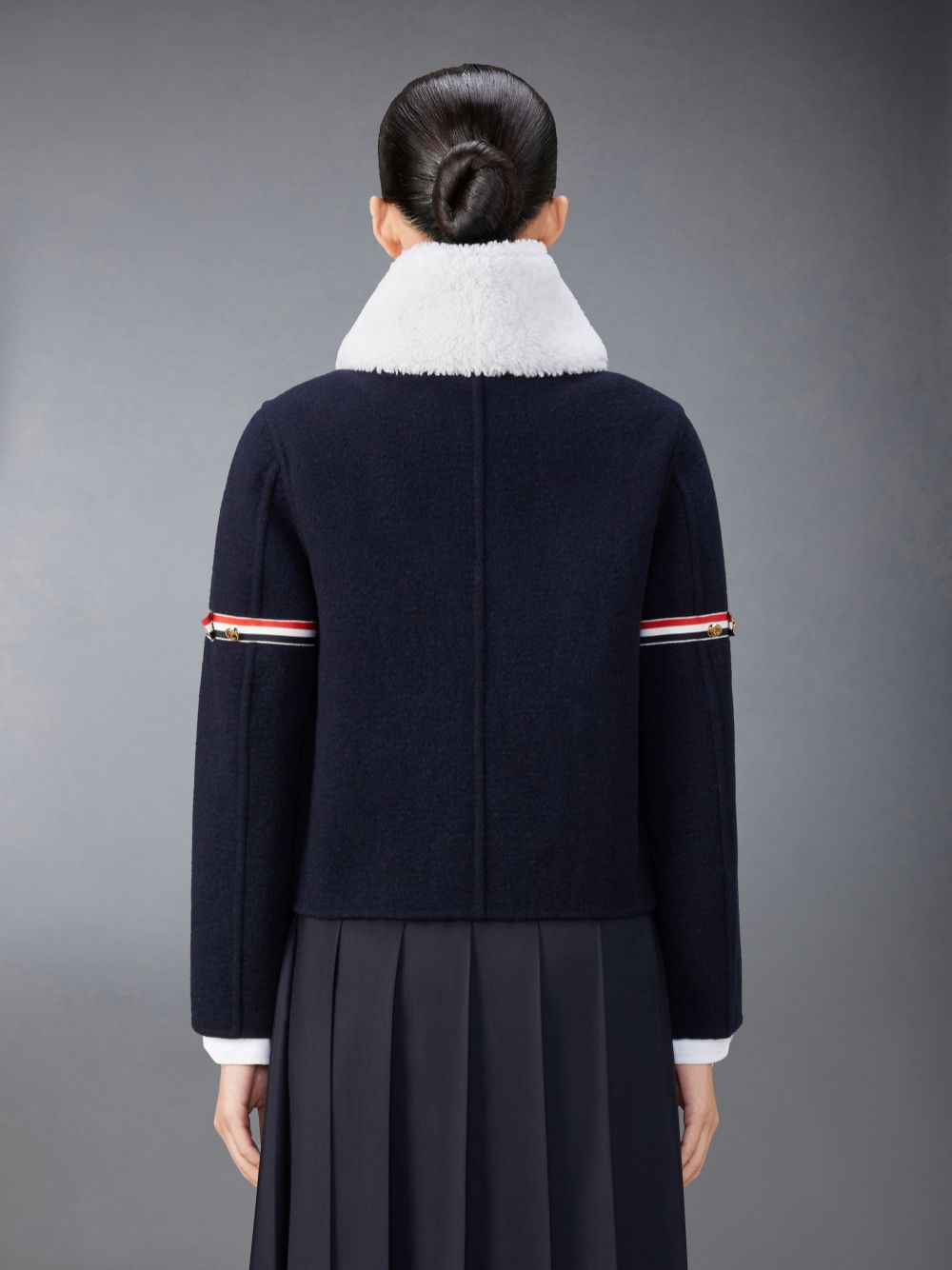 Thom Browne Wool Cashmere Armband Bell Sleeve With Shearling Collar Jacken Damen Blau | LGC23X32671