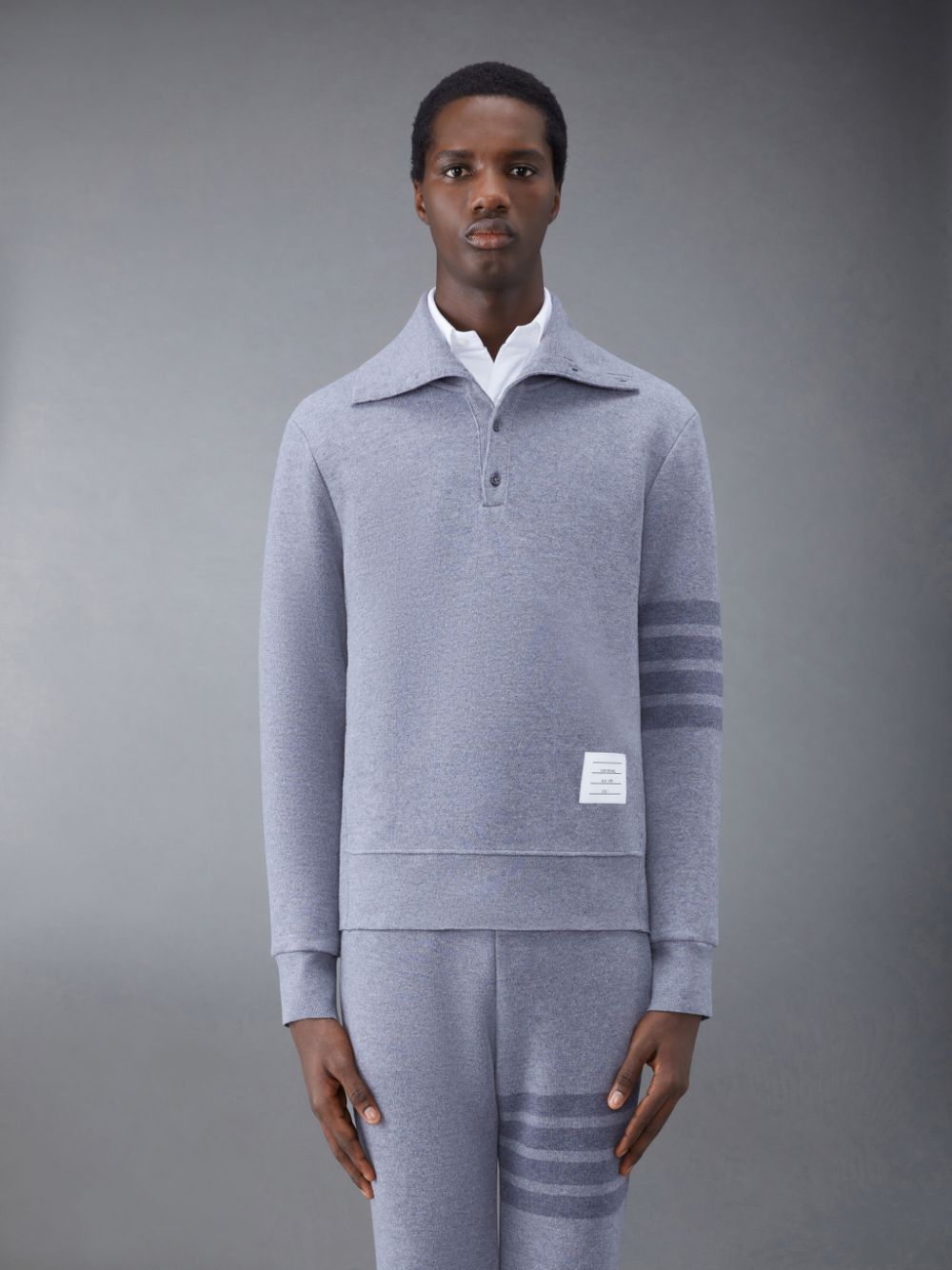 Thom Browne Wool Loopback 4-Bar Funnel Neck Pullover Herren Grau | BUM40S10059