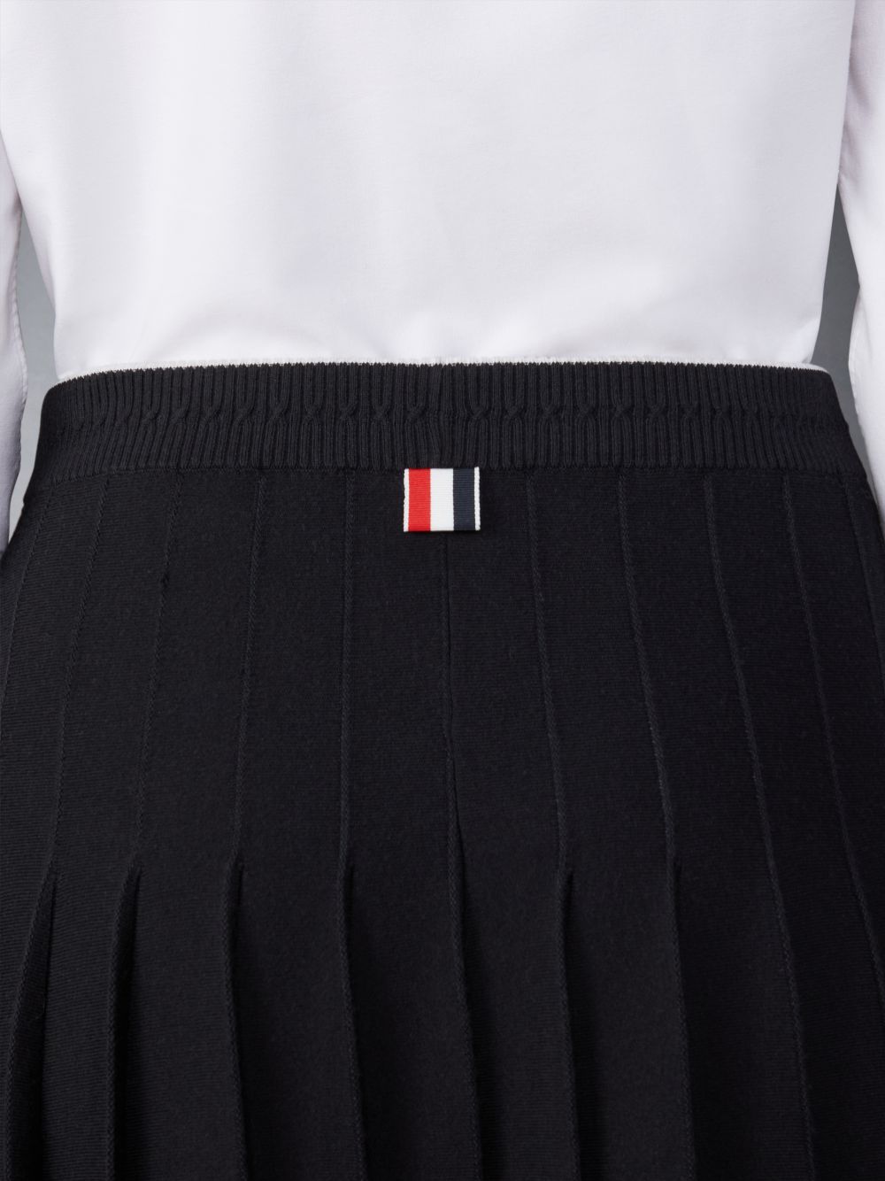 Thom Browne Wool Silk Blend Tipping Cable Waistband Midi Pleated Röcke Damen Schwarz | BPV07F23533